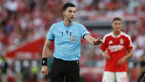 Florian Badstübner no Benfica-St Gallen