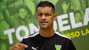 Ricardo Costa quer ver "fome de vencer" nos jogadores do Tondela