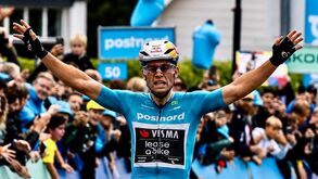 Wout van Aert conquista terceira vitória seguida na Dinamarca 