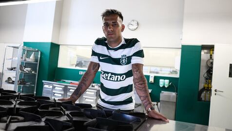Zalazar com a camisola do Sporting