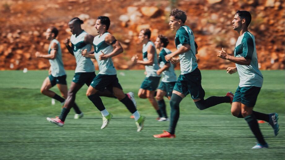 Farense﻿ trabalha na sua academia