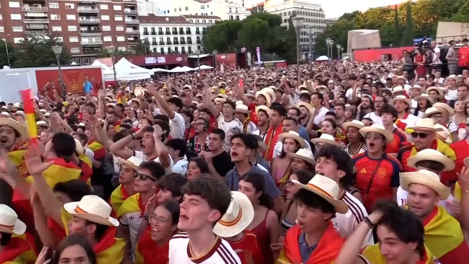 La Roja segue para os oitavos de final