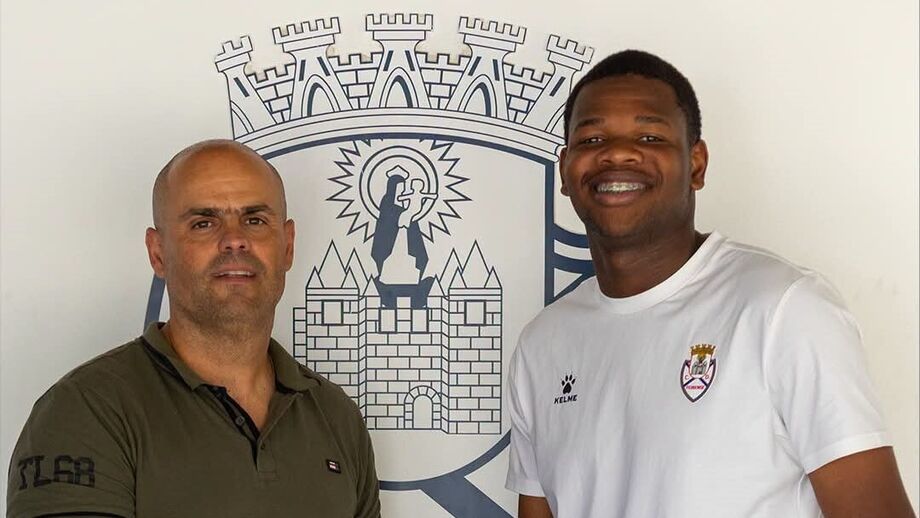 Kaiquy reforça Feirense