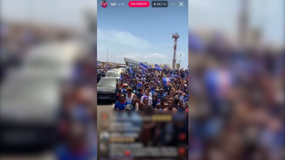 Milhares em festa na cidade da praia