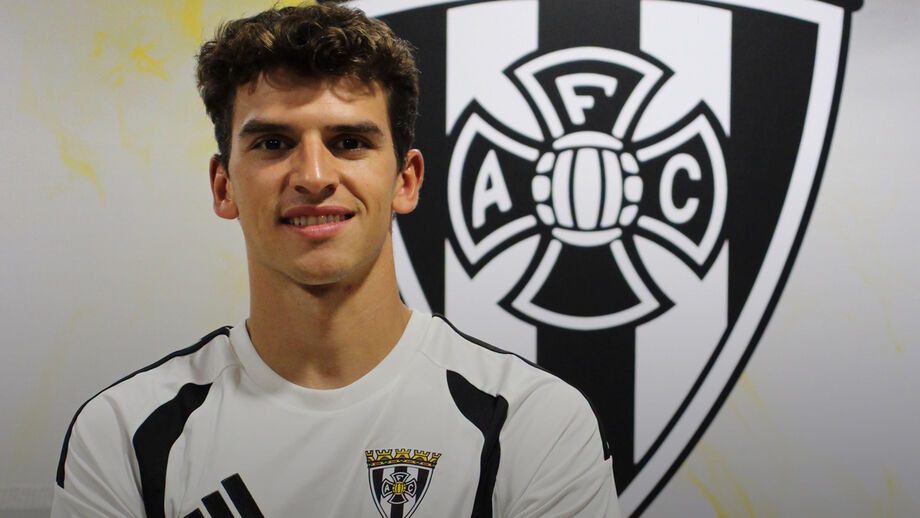 Oficial: Rodrigo Guedes de regresso ao Amarante
