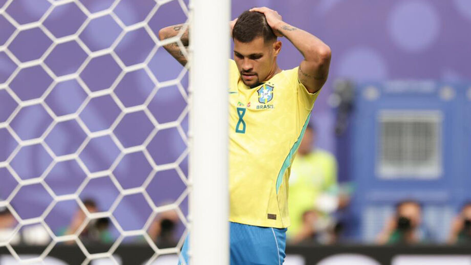 Bruno Guimarães reage após falhar penálti no Brasil-Noruega