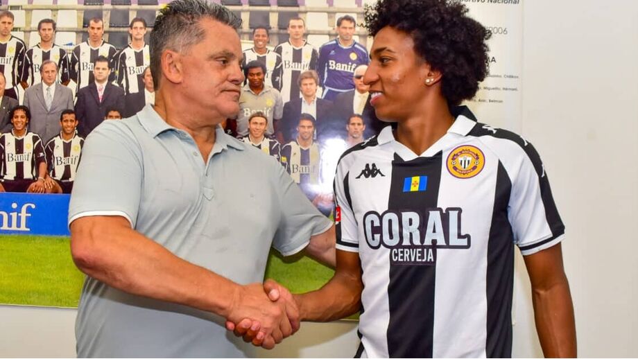 Daniel de la Cruz reforça o Nacional por empréstimo do LDU Quito