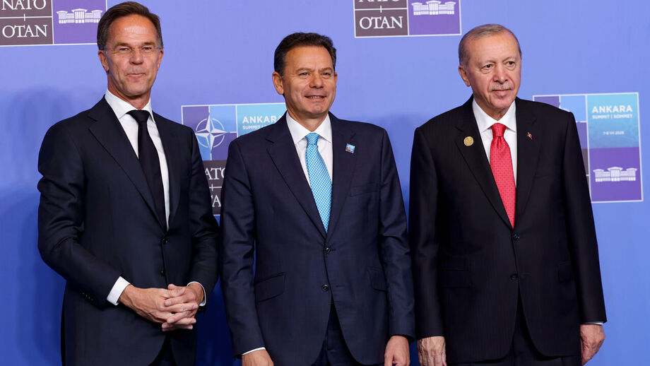 Montenegro na cimeira da NATO