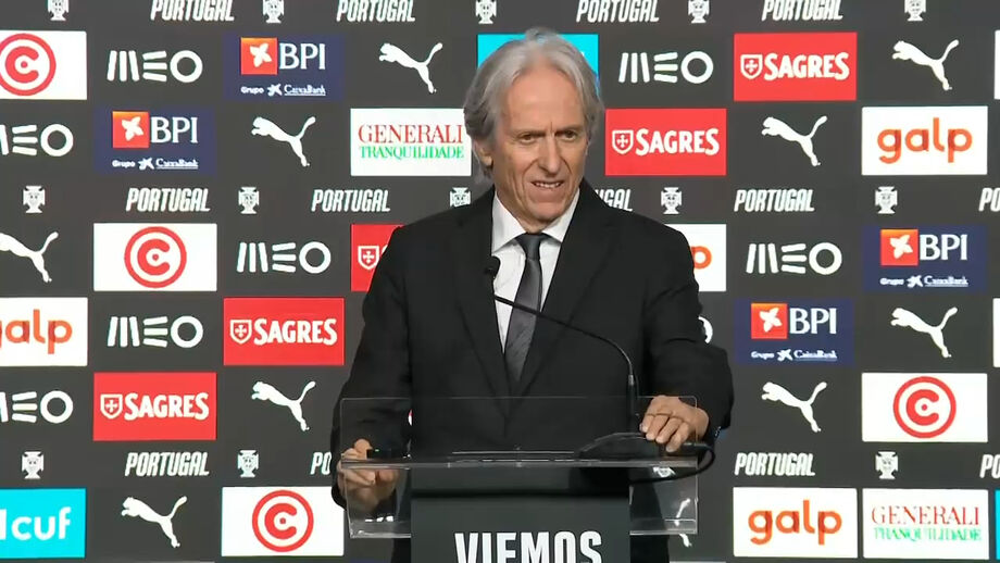 Treinador fiel ao seu estilo na apresentação como novo selecionador nacional