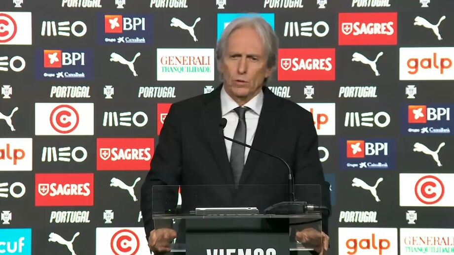 Novo selecionador deu ainda um exemplo dos tempos de Benfica