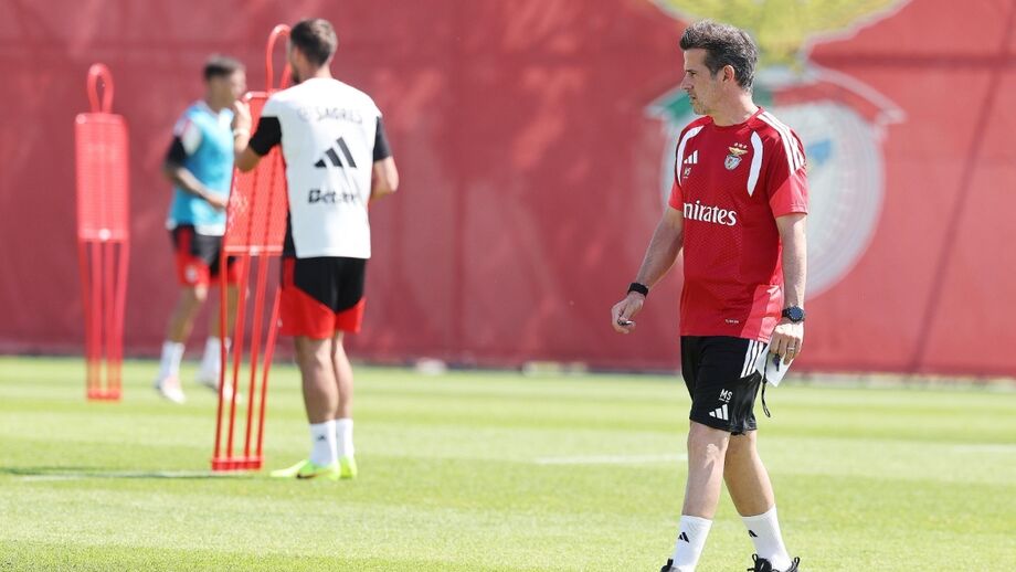 Marco Silva no Benfica Campus