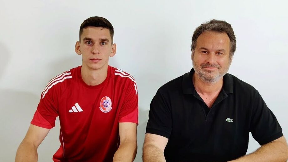 Kirill Klimov assina pela U. Santarém