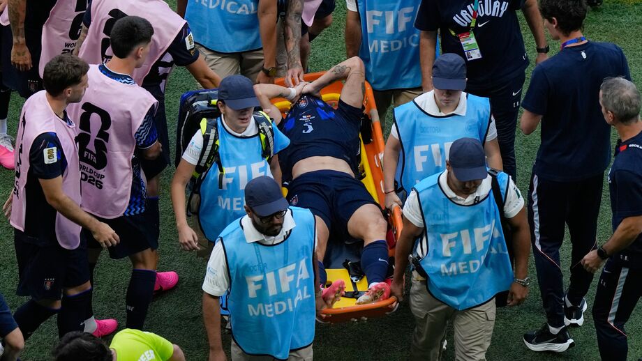 Manuel Ugarte sai lesionado do Uruguai-Espanha