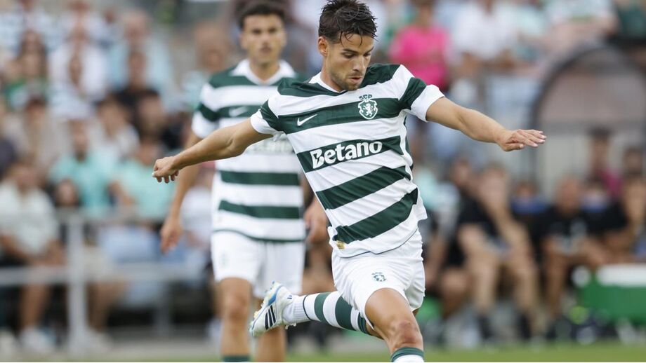 Daniel Bragança de pé quente: bisou frente ao Celtic