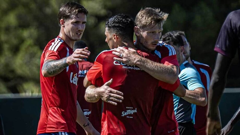 Jogadores do Rio Ave celebram