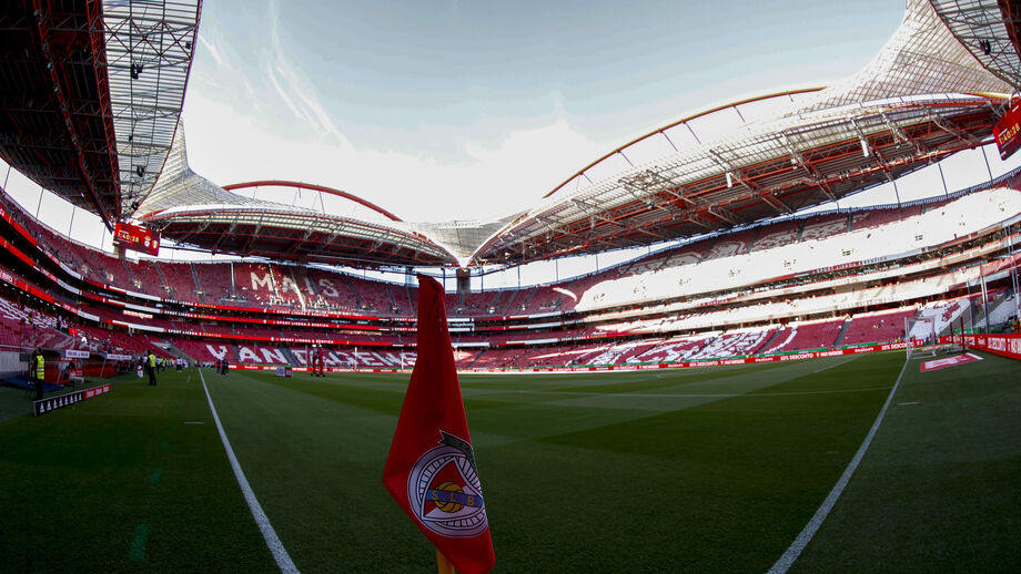 Estádio da Luz preparado para jogo