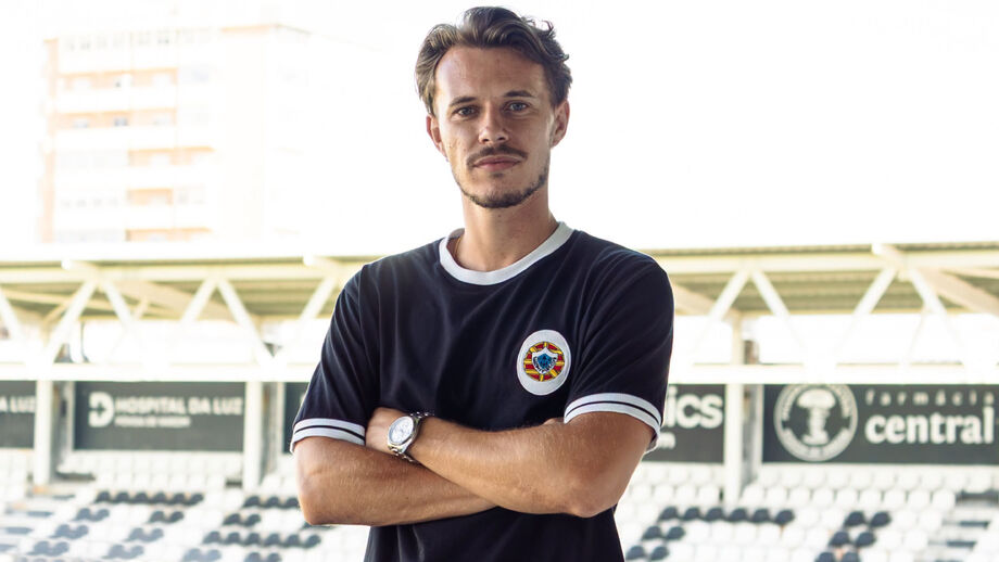 Pedro Matos assinou até ao final da temporada