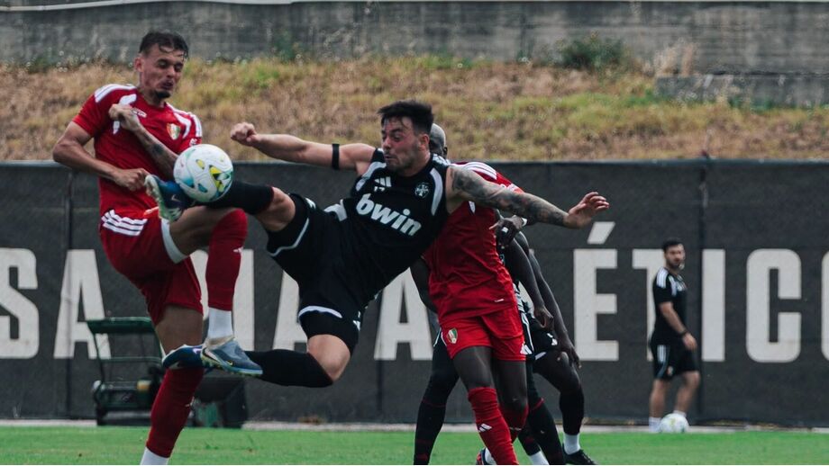 Casa Pia vence E. Amadora em jogo de preparação
