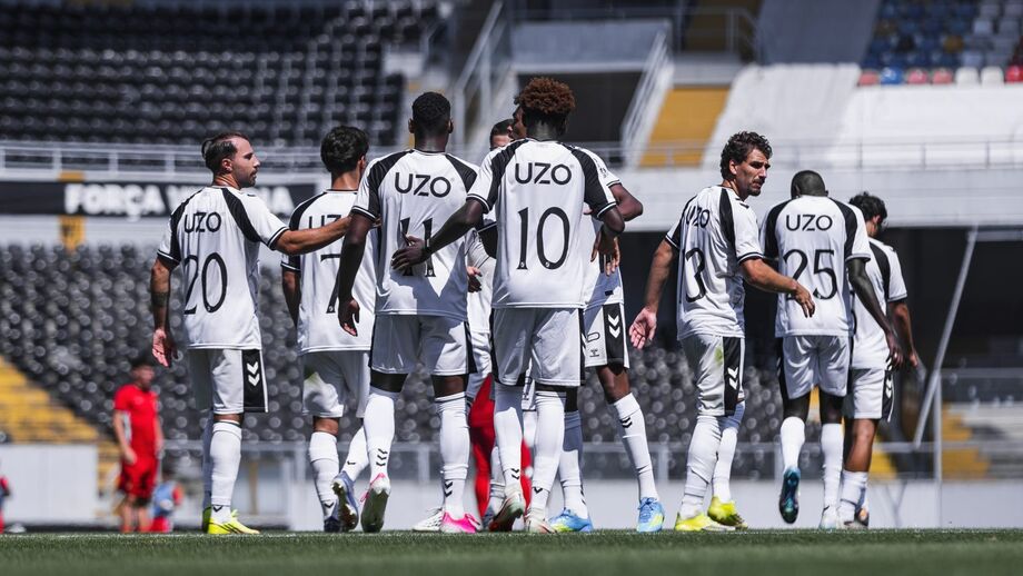 V. Guimarães volta a vencer na pré-época