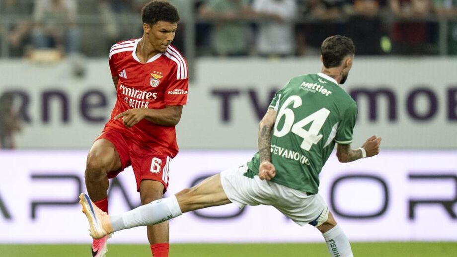 Bah em ação no St. Ballen-Benfica