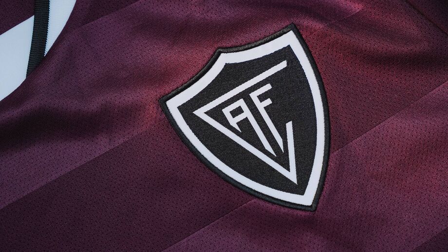 Terceiro equipamento do Académico Viseu para 2026/27