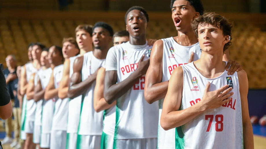 Seleção sub-18 perde na estreia 