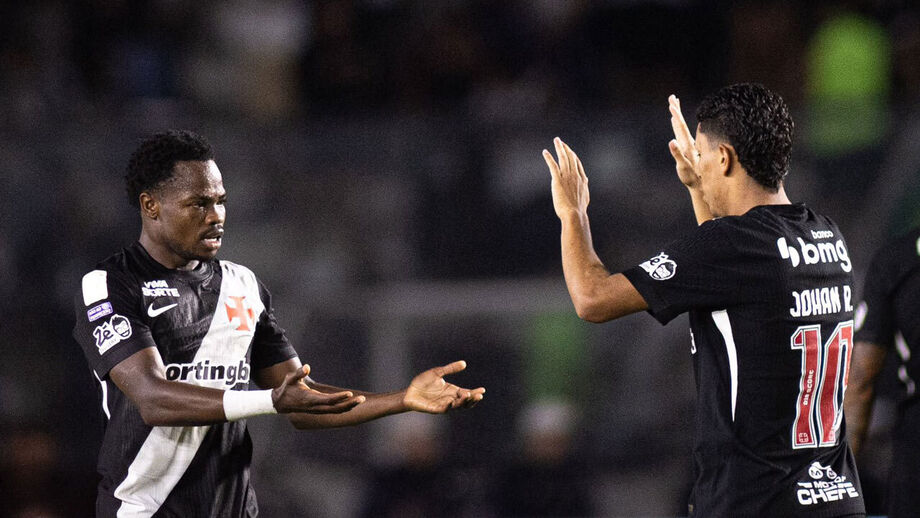 Jogadores do Vasco da Gama celebram