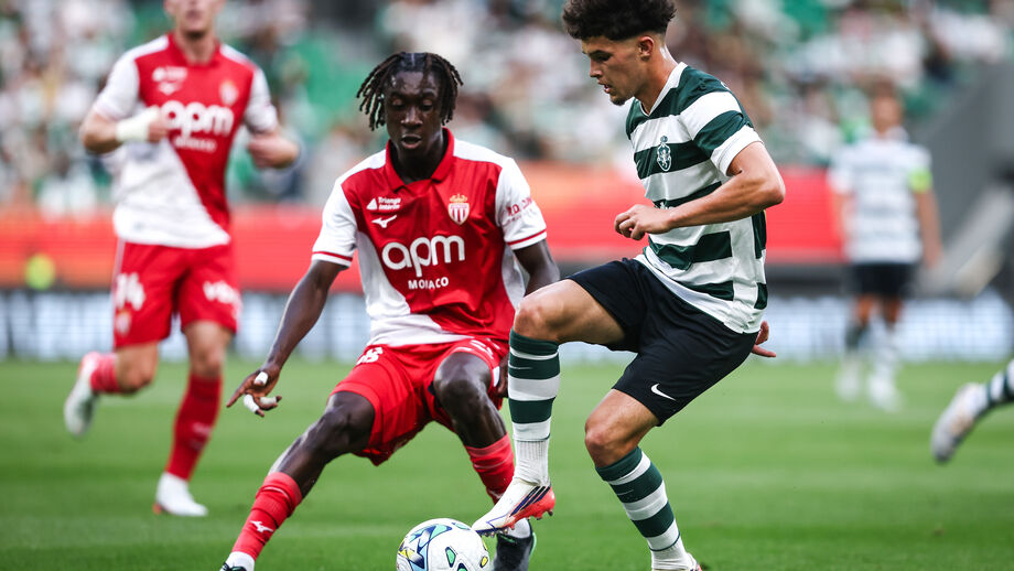 Flávio Gonçalves foi sempre titular na pré-época