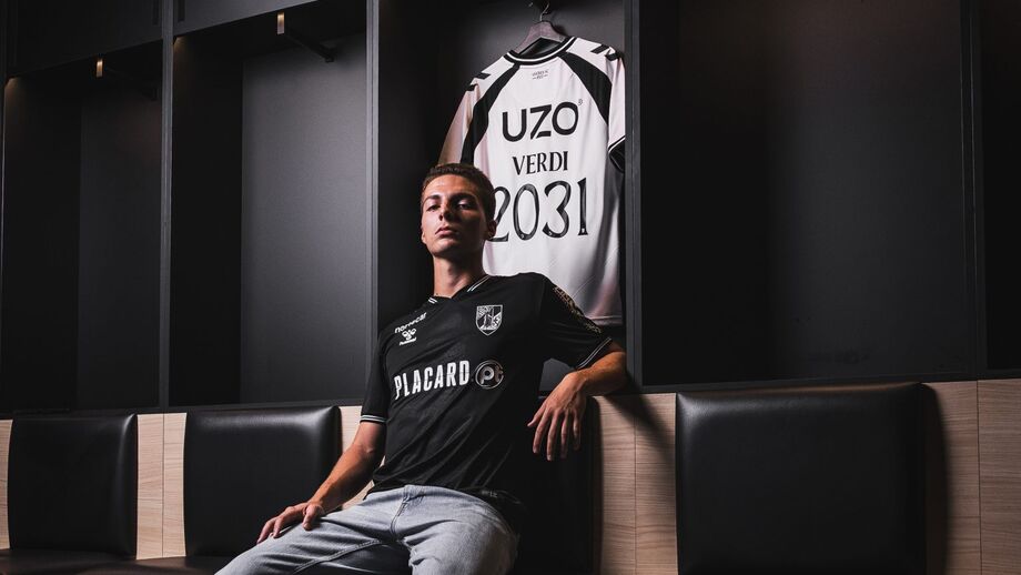 Santiago Verdi renova até 2031 com o V. Guimarães