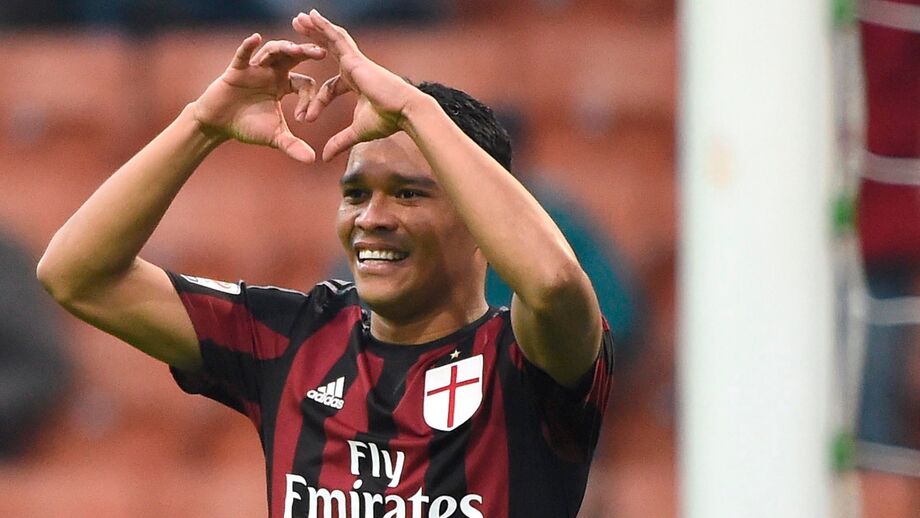 Carlos Bacca nos tempos de Milan