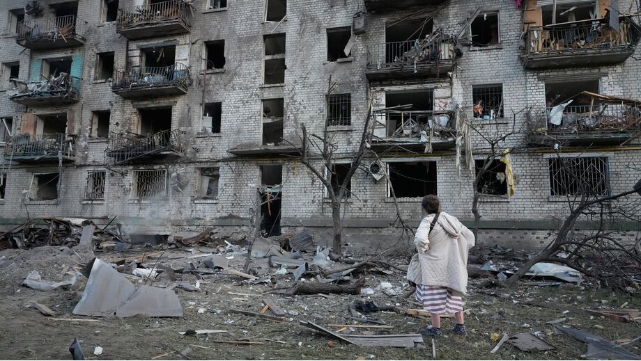 Várias vagas de mísseis e drones bombardearam Kiev e outras cidades ucranianas esta madrugada