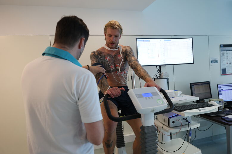Jogadores em exames médicos