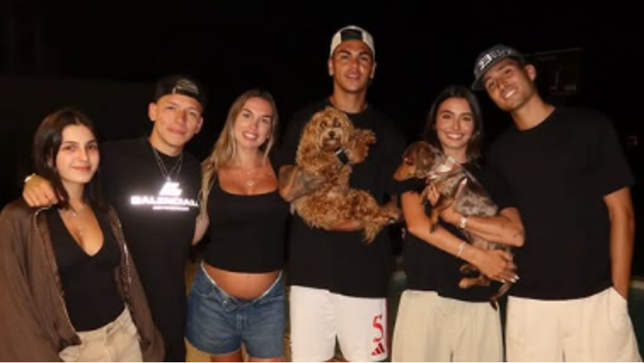 Amigos reunidos, incluindo Prestianni, Barrenechea e Obrador, matam saudades