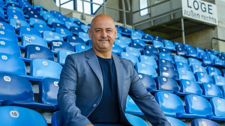 Sem nunca ter treinado uma equipa sénior em Portugal, Rui Mota vai no quarto clube da cerreira, como treinador principal