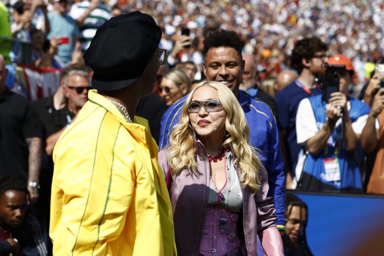 Ronaldinho Gaúcho e Ronaldo Nazário com Madonna