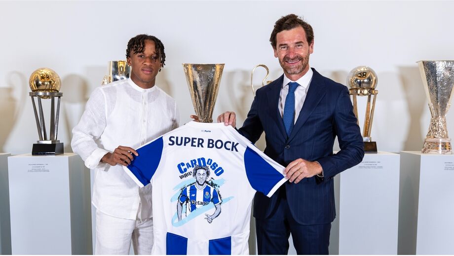 André Villas-Boas deu as boas-vindas a Cardoso Varela