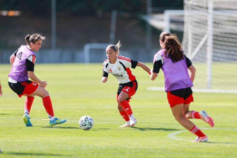 Lúcia Alves e Pauleta em treino no Seixal