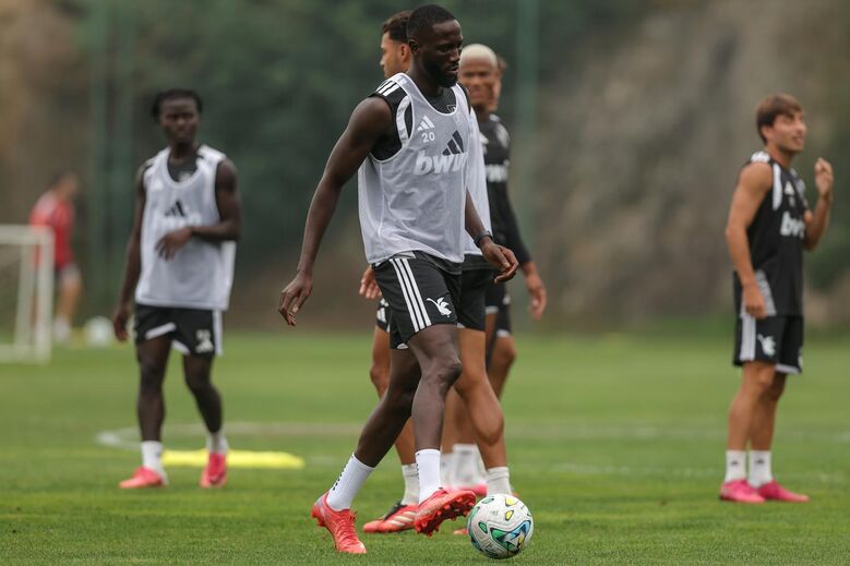 Alassana Jatta participou no treino