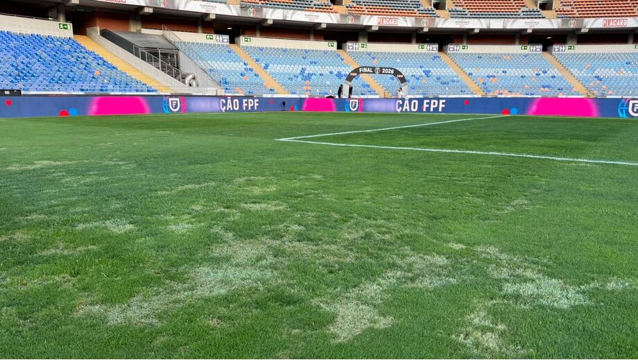FC Porto indignado com relvado do Cidade de Coimbra