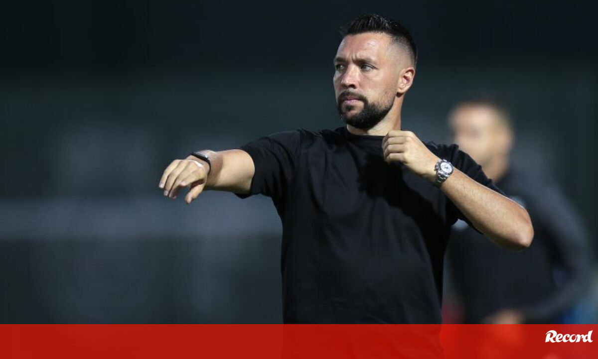Farioli responde a advogado de Rodrigo Mora: «Sou pago para tomar decisões e liderar a equipa»