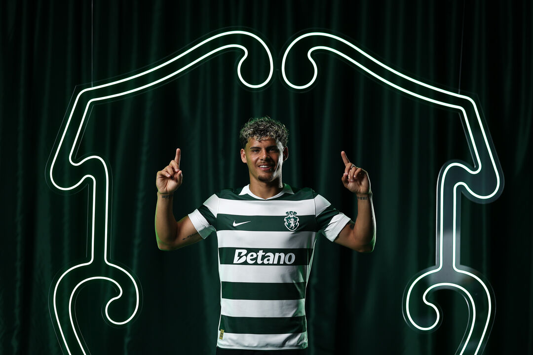 Maxi Araújo feliz com renovação até 2030 com o Sporting CP