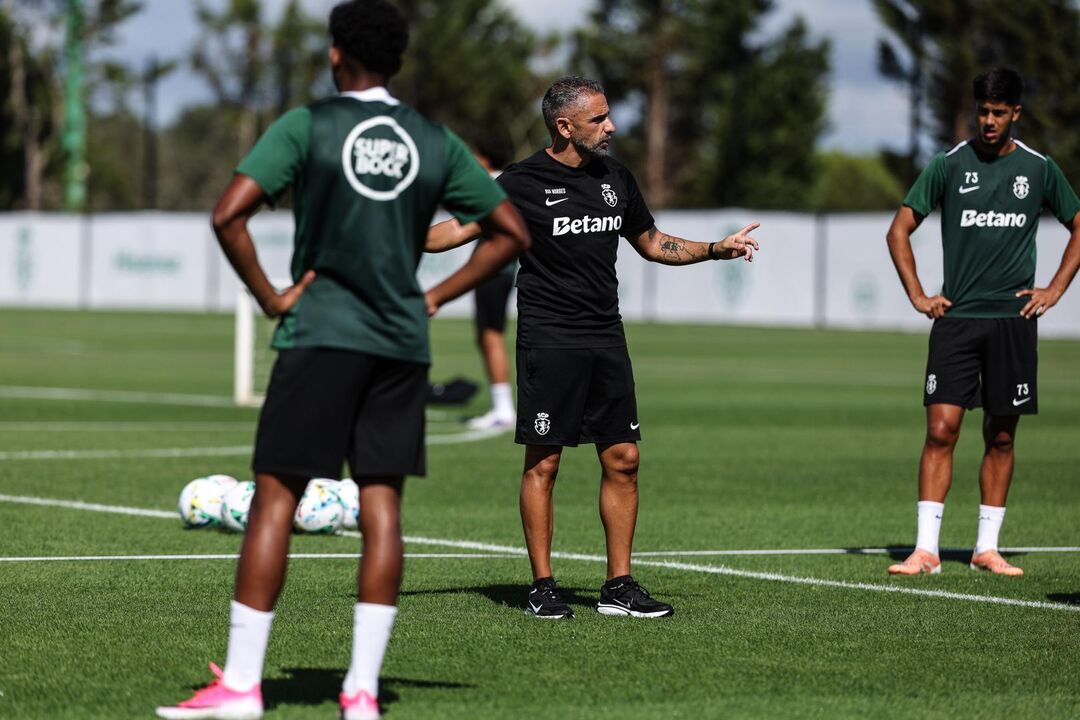 Rui Borges orientou sessão após dois dias de folga
