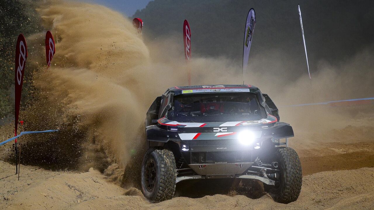 during the Prologue of the BP Rally-Raid Portugal 2025, 4th