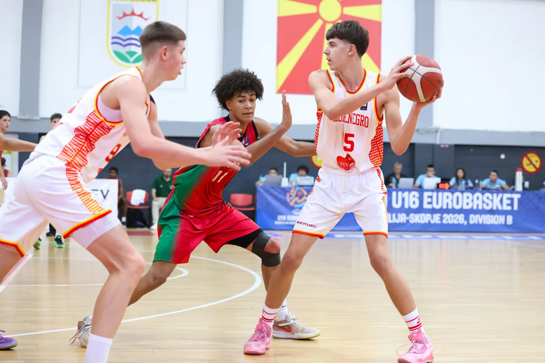 Portugal entra a perder no Europeu sub-16 (Divisão B)
