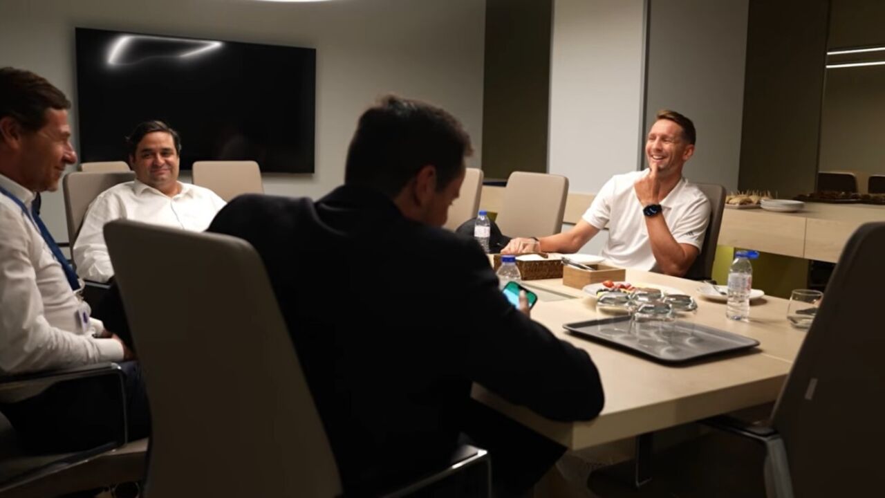De Jong com Villas-Boas, Tiago Madureira e Henrique Monteiro