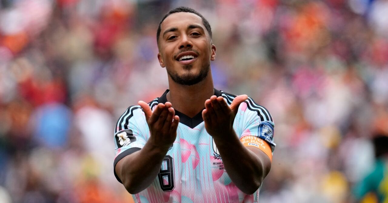 Médio durante Mundial'2026