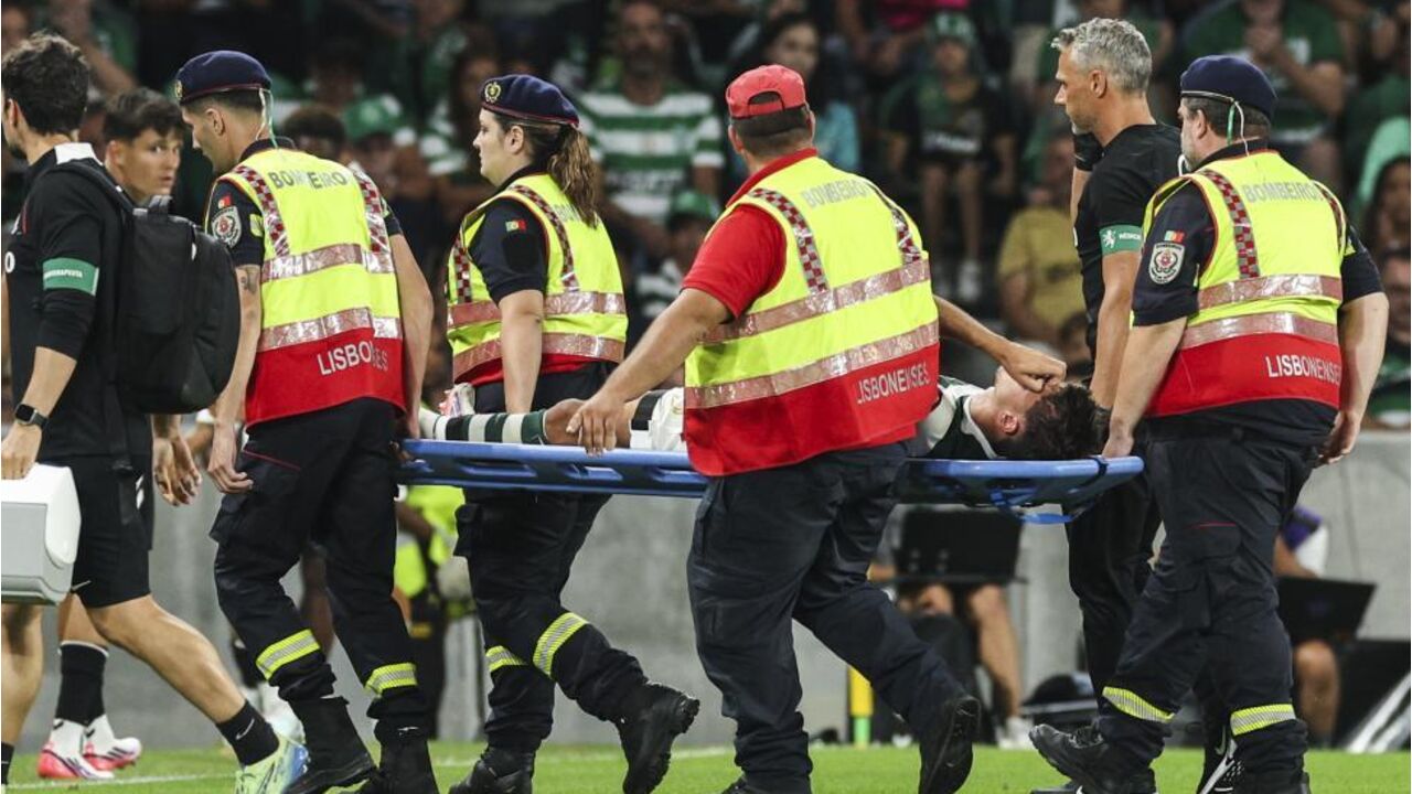 Vagiannidis sai de maca em campo, mas lesão não é grave