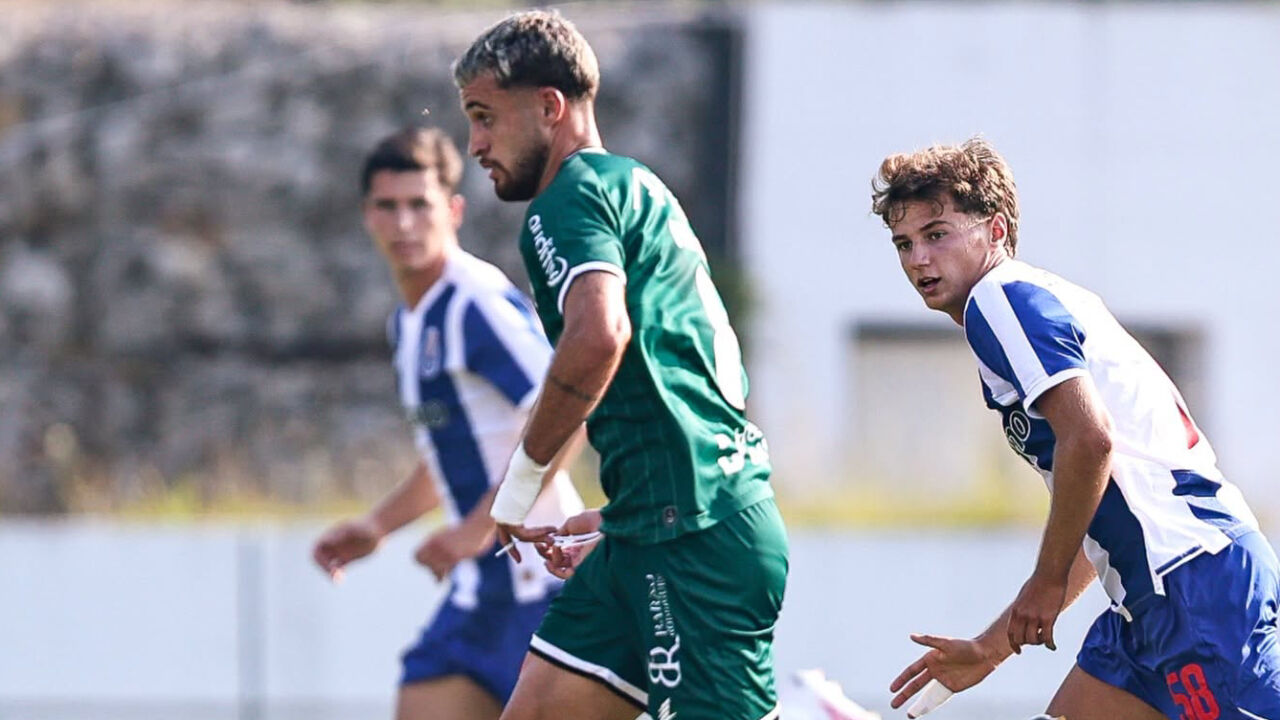 Farense derrota FC Porto B por 3-1