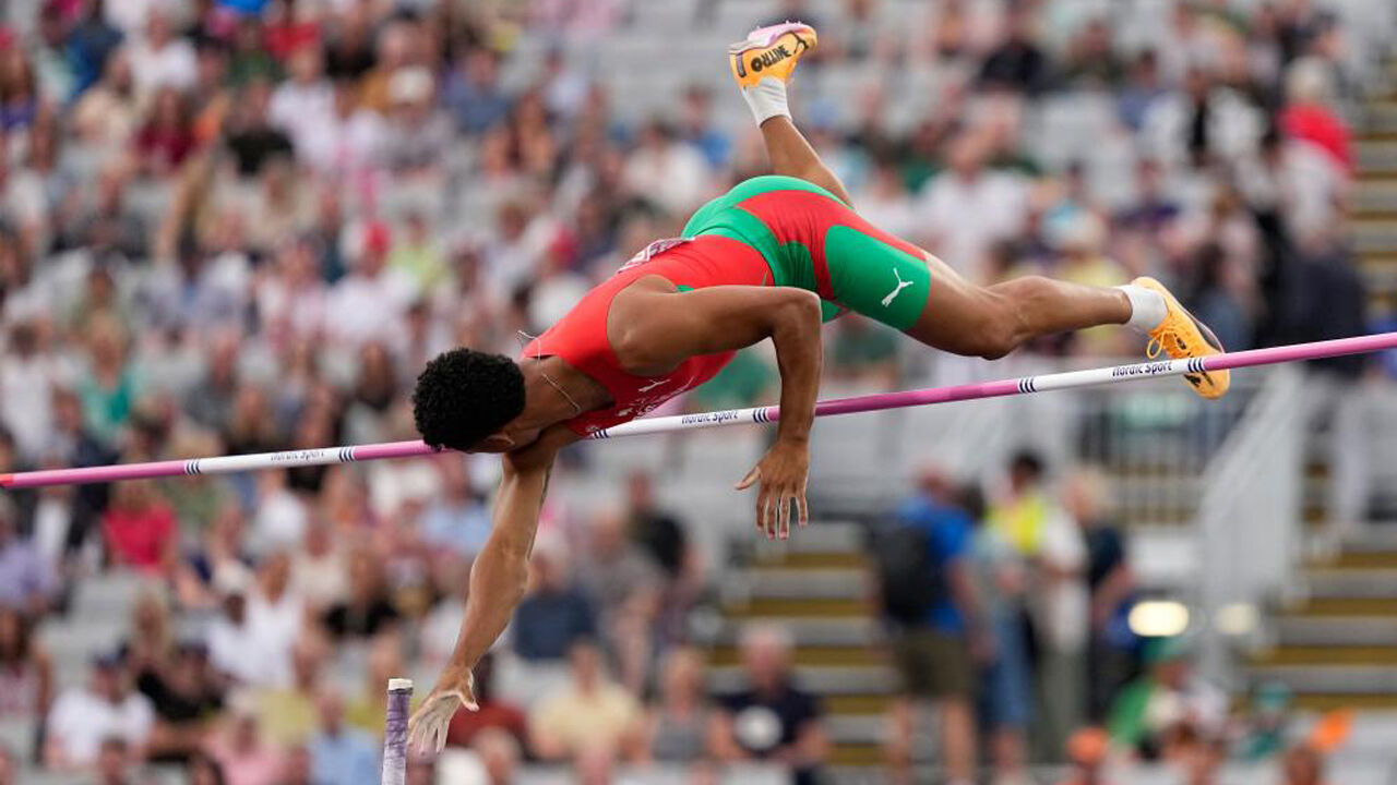 Pedro Buaró sexto na final do salto com vara nos Europeus