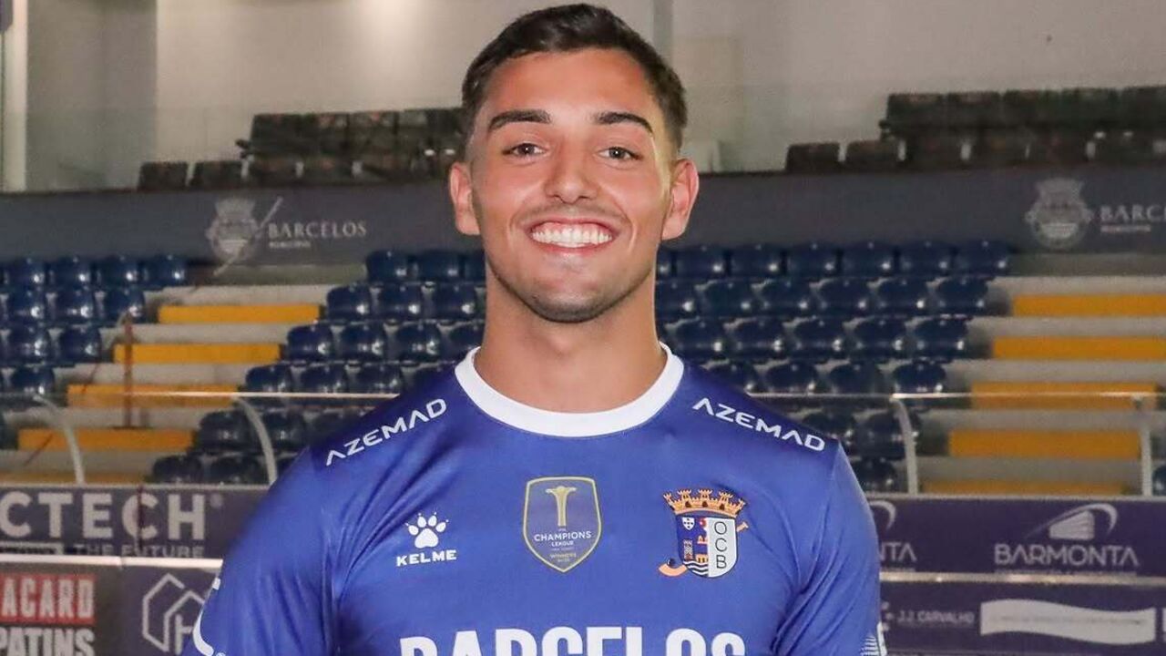 Lucas Honório é o novo reforço do OC Barcelos